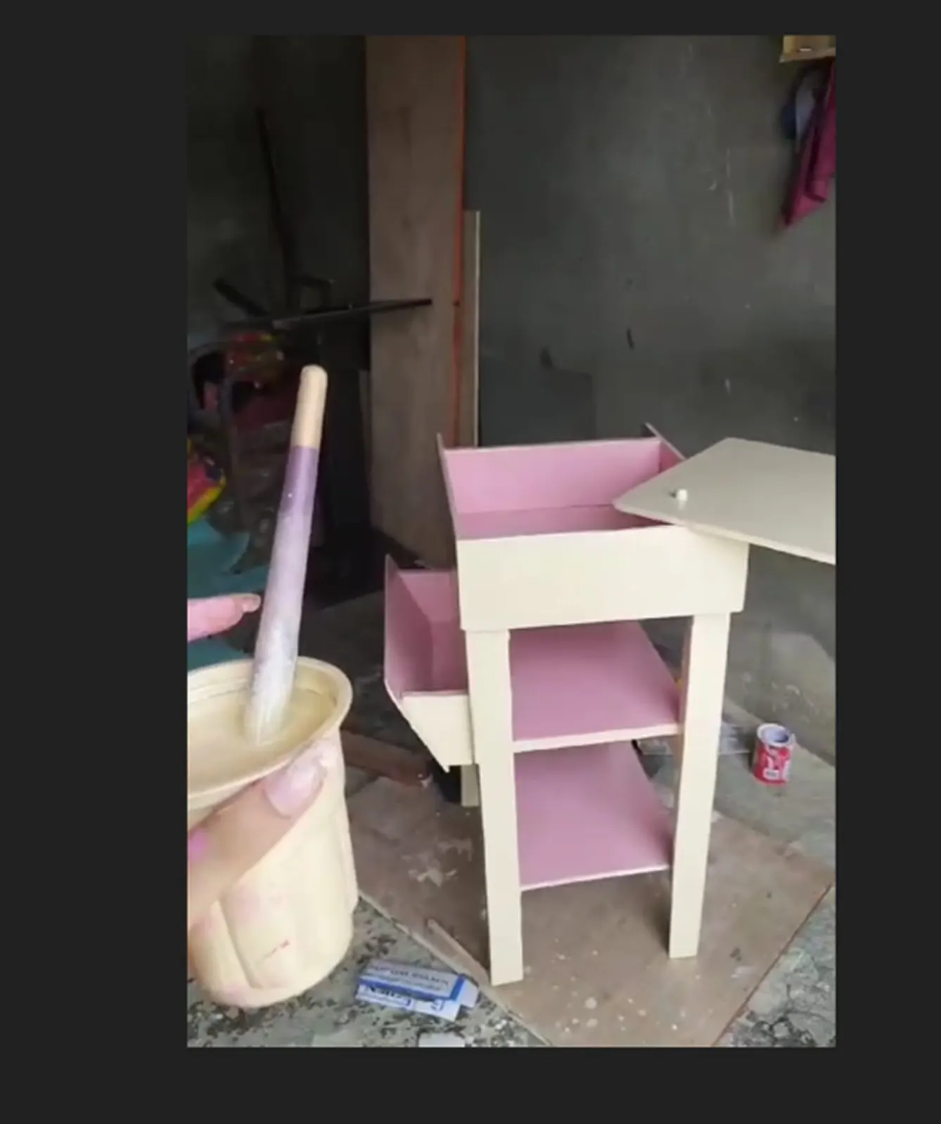 Side table, board 11 of 13